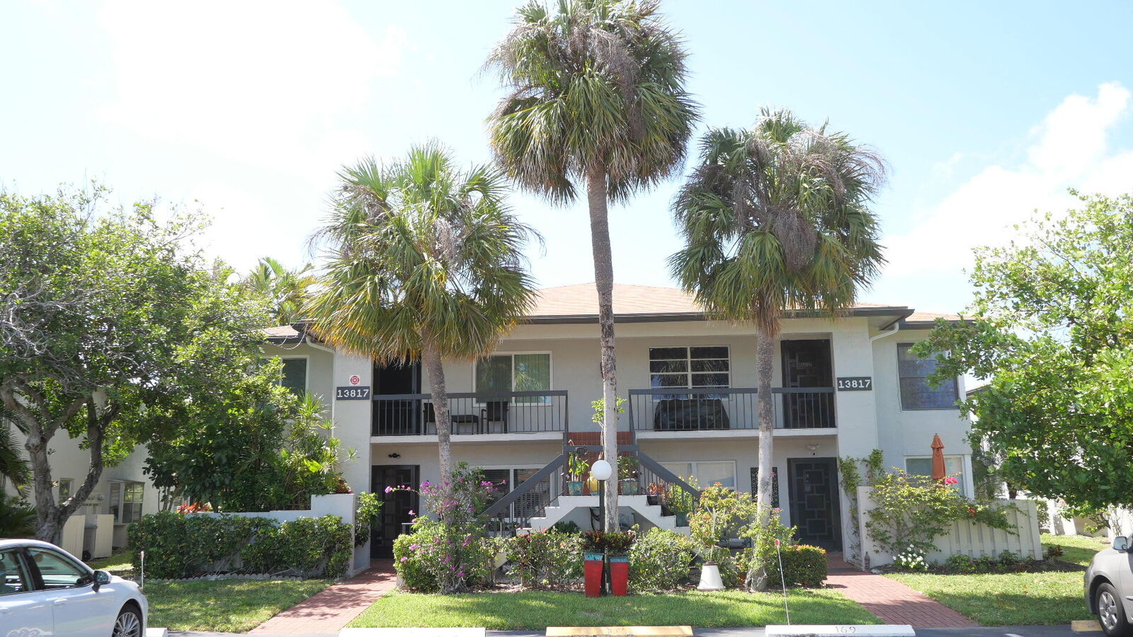 Property Photo:  13817 Royal Palm Court B  FL 33484 