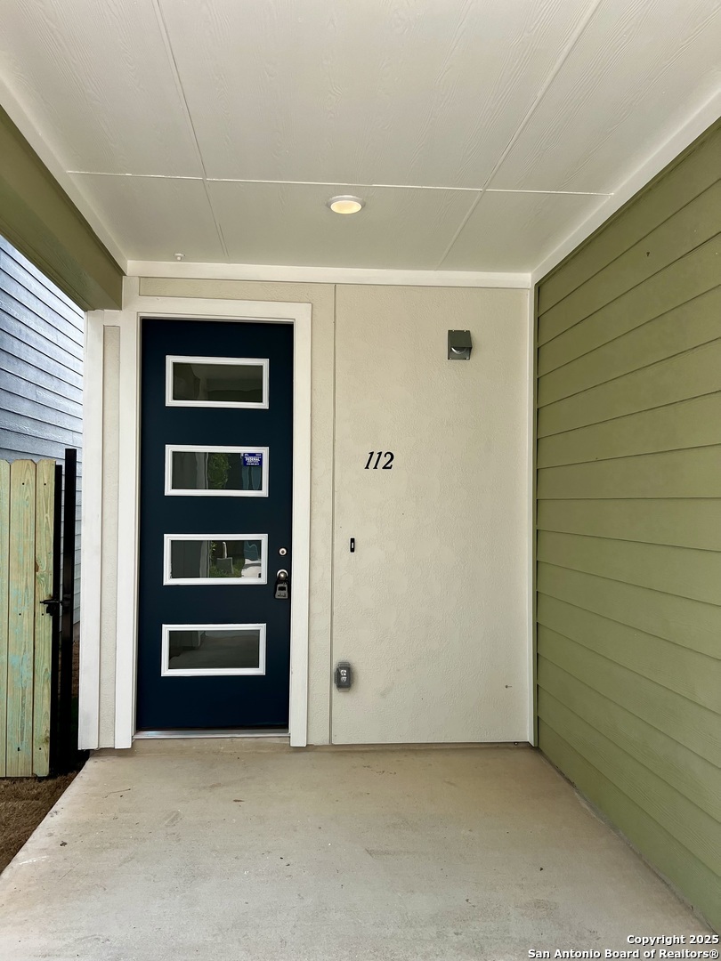 Property Photo: 310 W Evergreen St. #112 TX 78212