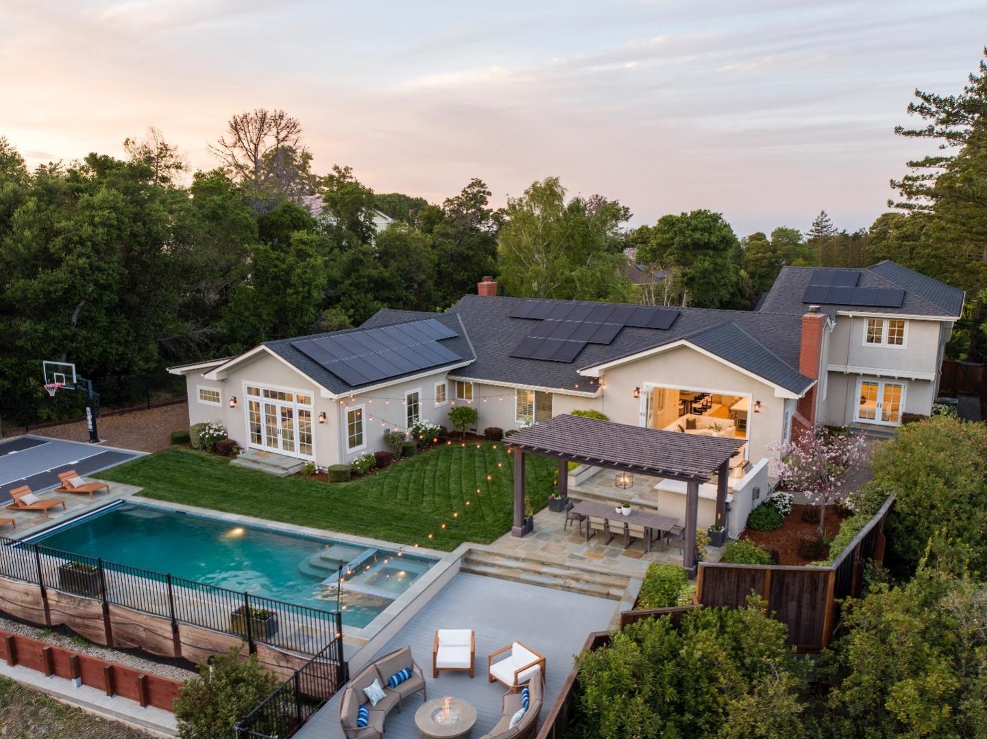 Property Photo: 748 Jacaranda Circle CA 94010