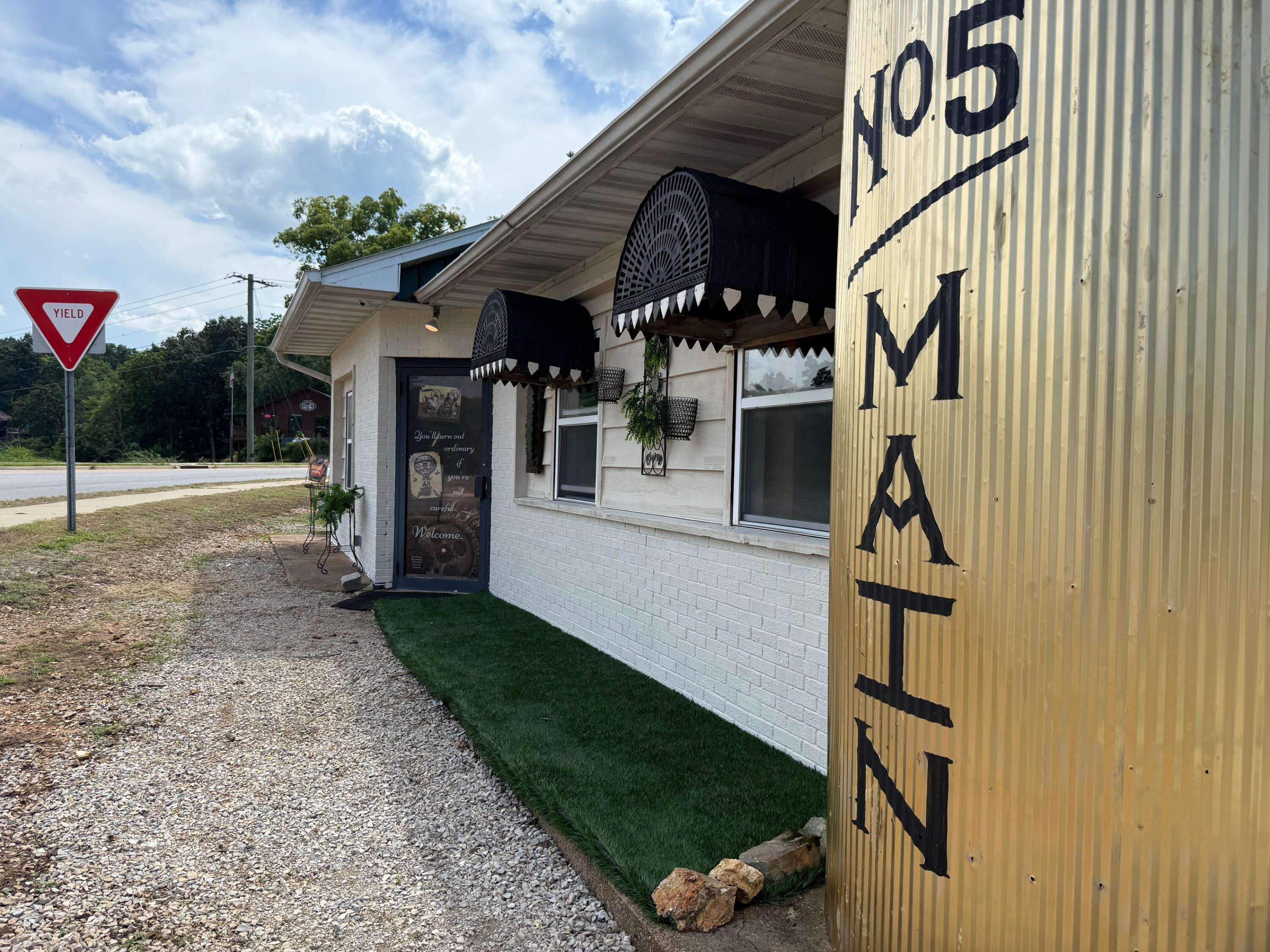 Property Photo:  15 Main Street  AR 72554 