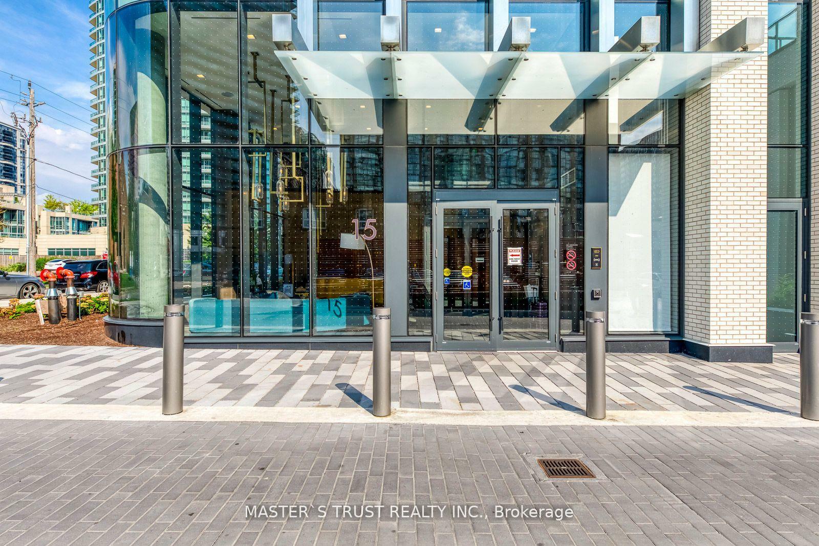 Property Photo: 15 Holmes Avenue 504 ON M2N 4L8