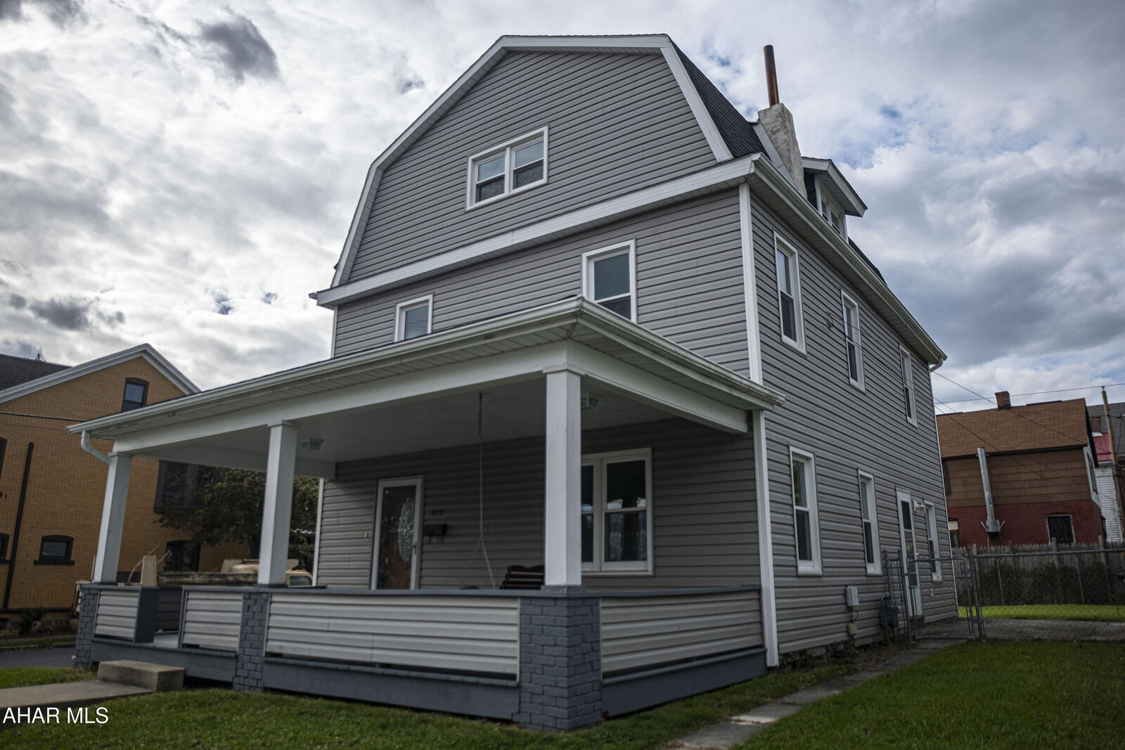 Property Photo:  922 22nd Avenue  PA 16602 