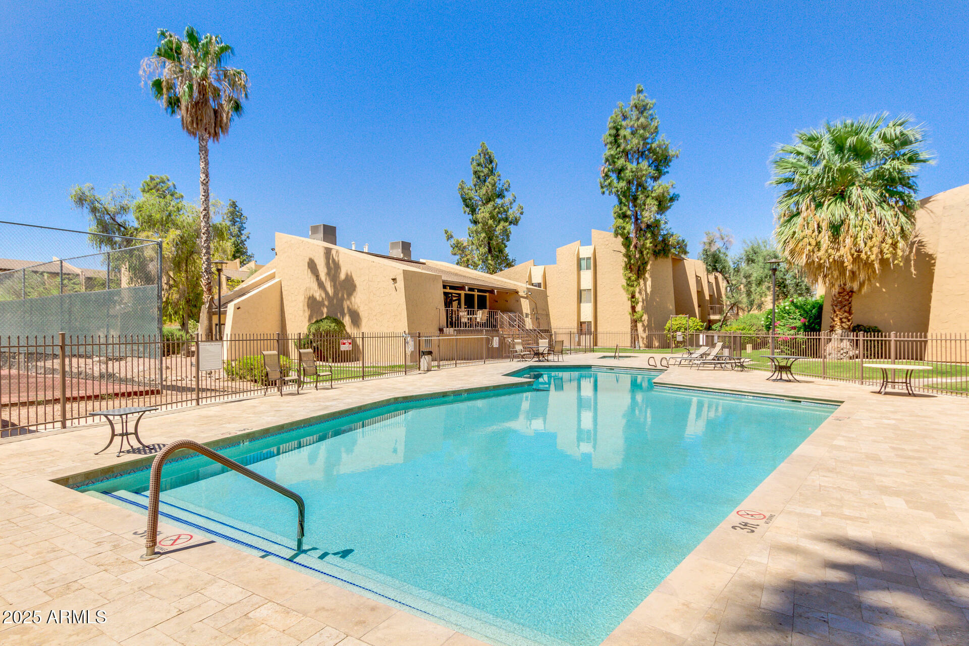 Property Photo: 8055 E Thomas Road B208 AZ 85251