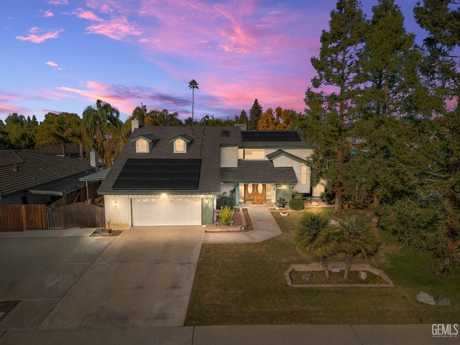 7204 N Arleta Avenue  Bakersfield CA 93308 photo