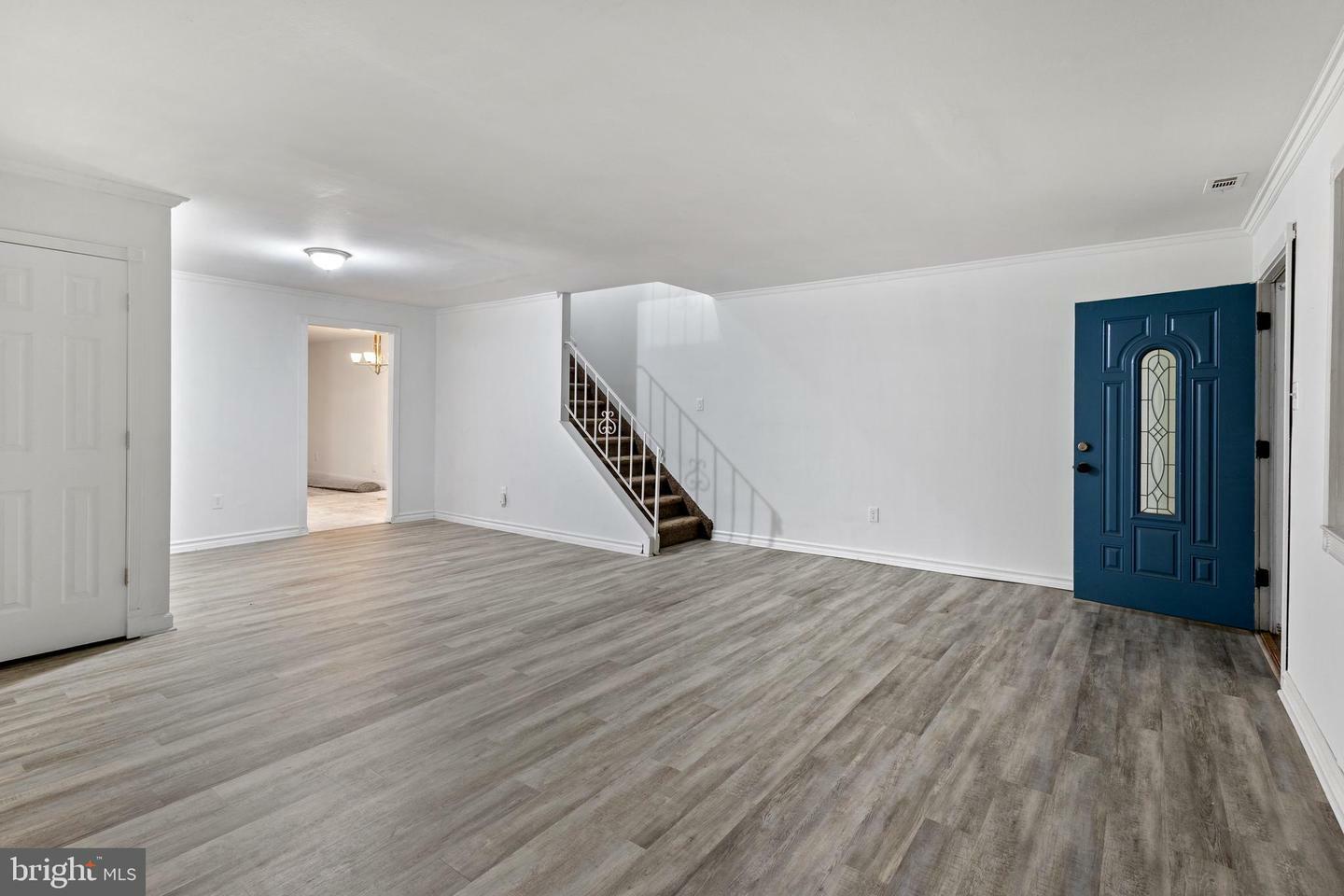 Property Photo: 1371 Argyle Way PA 19020