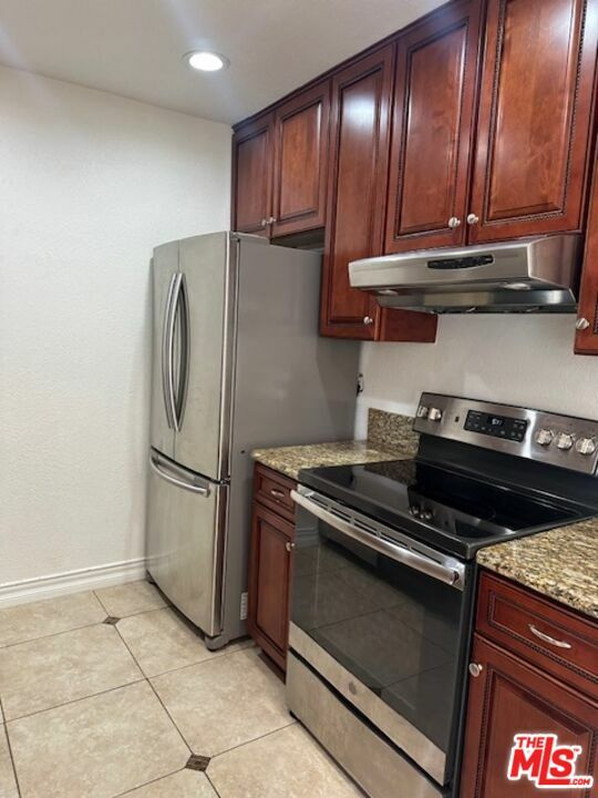 Property Photo: 8650 Belford Ave CA 90045