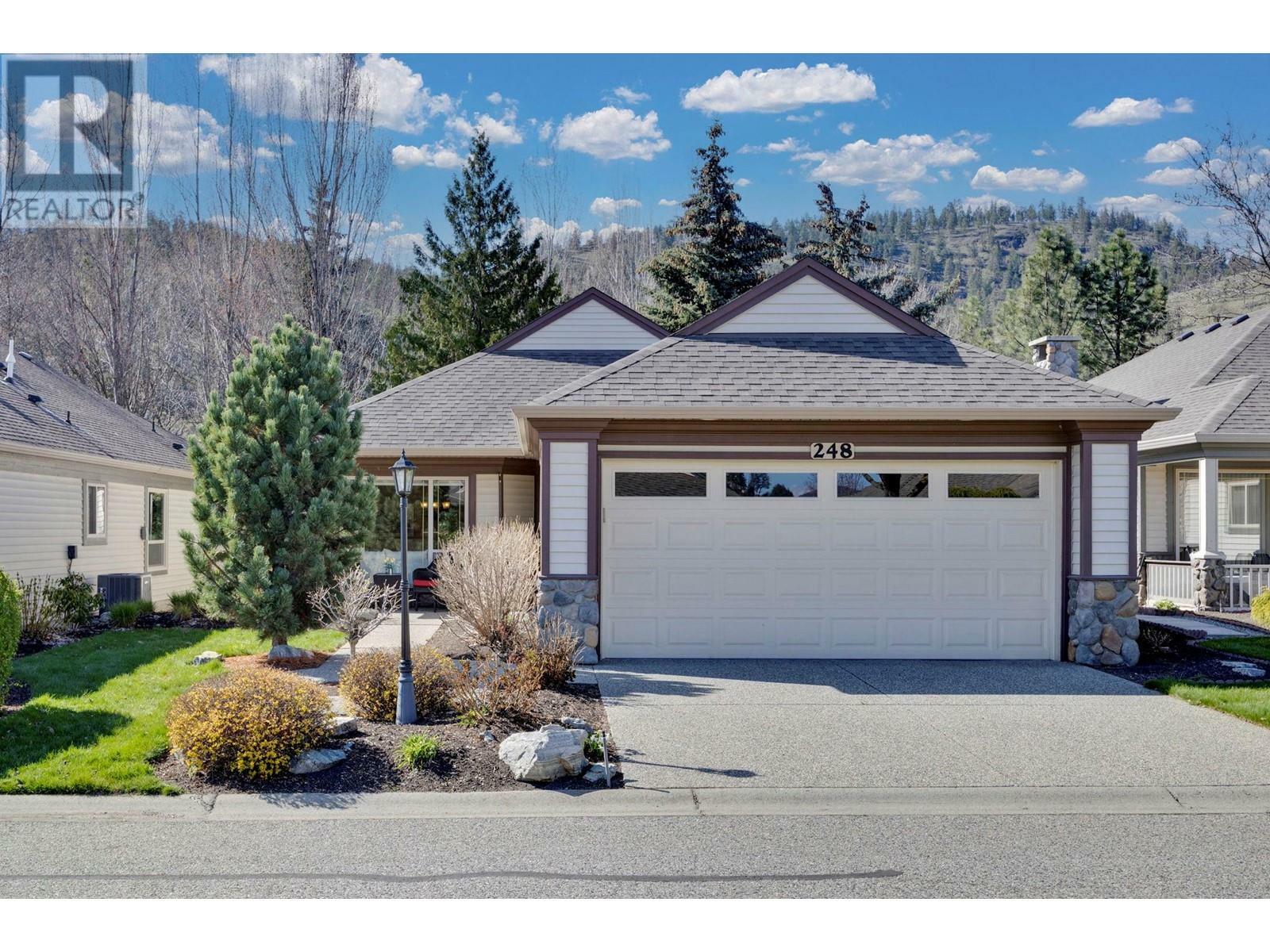 Property Photo: 550 Yates Road 248 BC V1V 1Z4