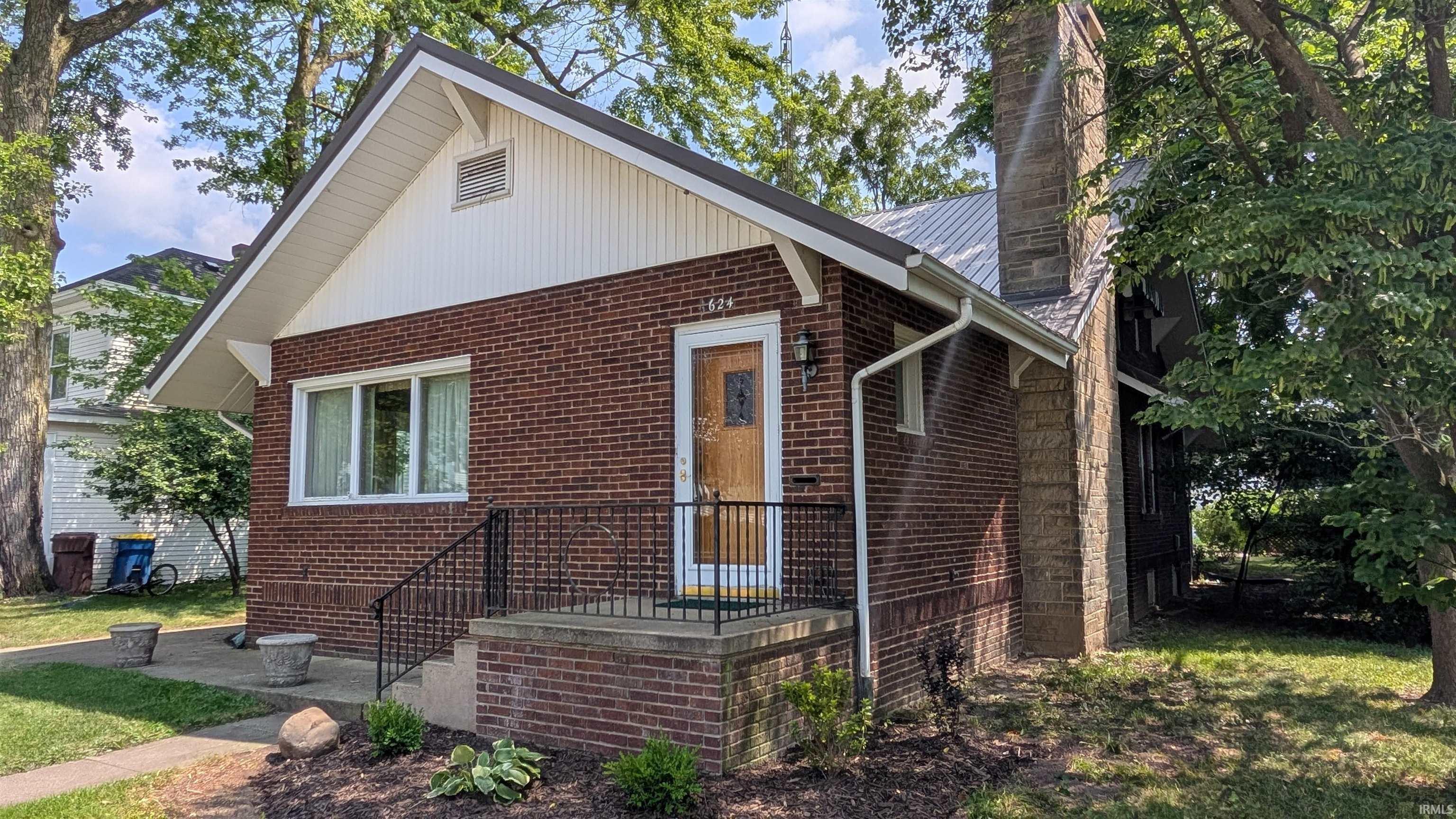 624 W Cherry Street  Bluffton IN 46714 photo
