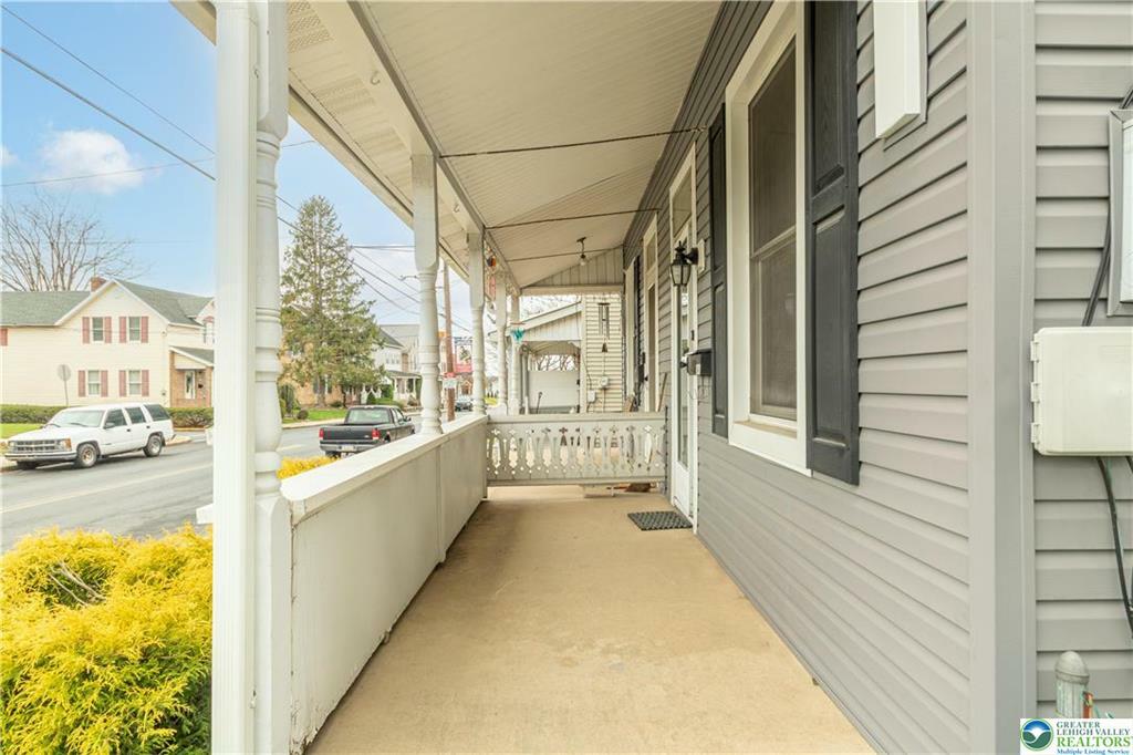 Property Photo: 341 East 10th Street PA 18067