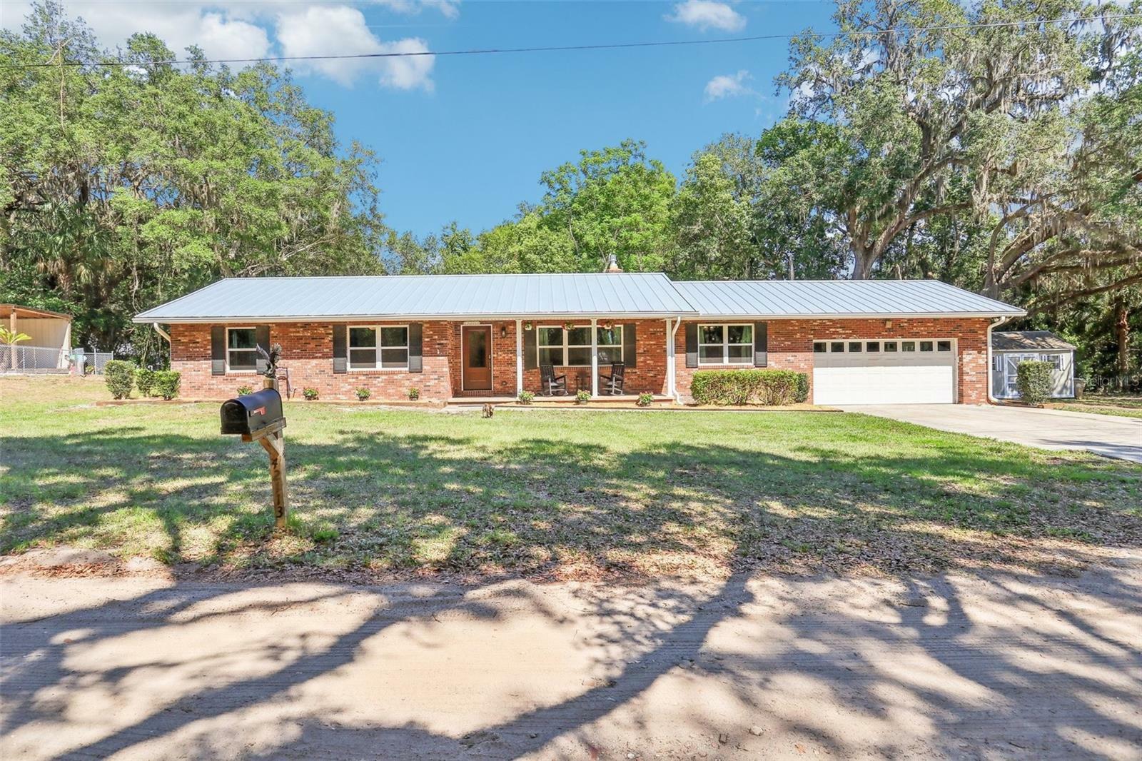 42116 E Lakeview Drive  Altoona FL 32702 photo