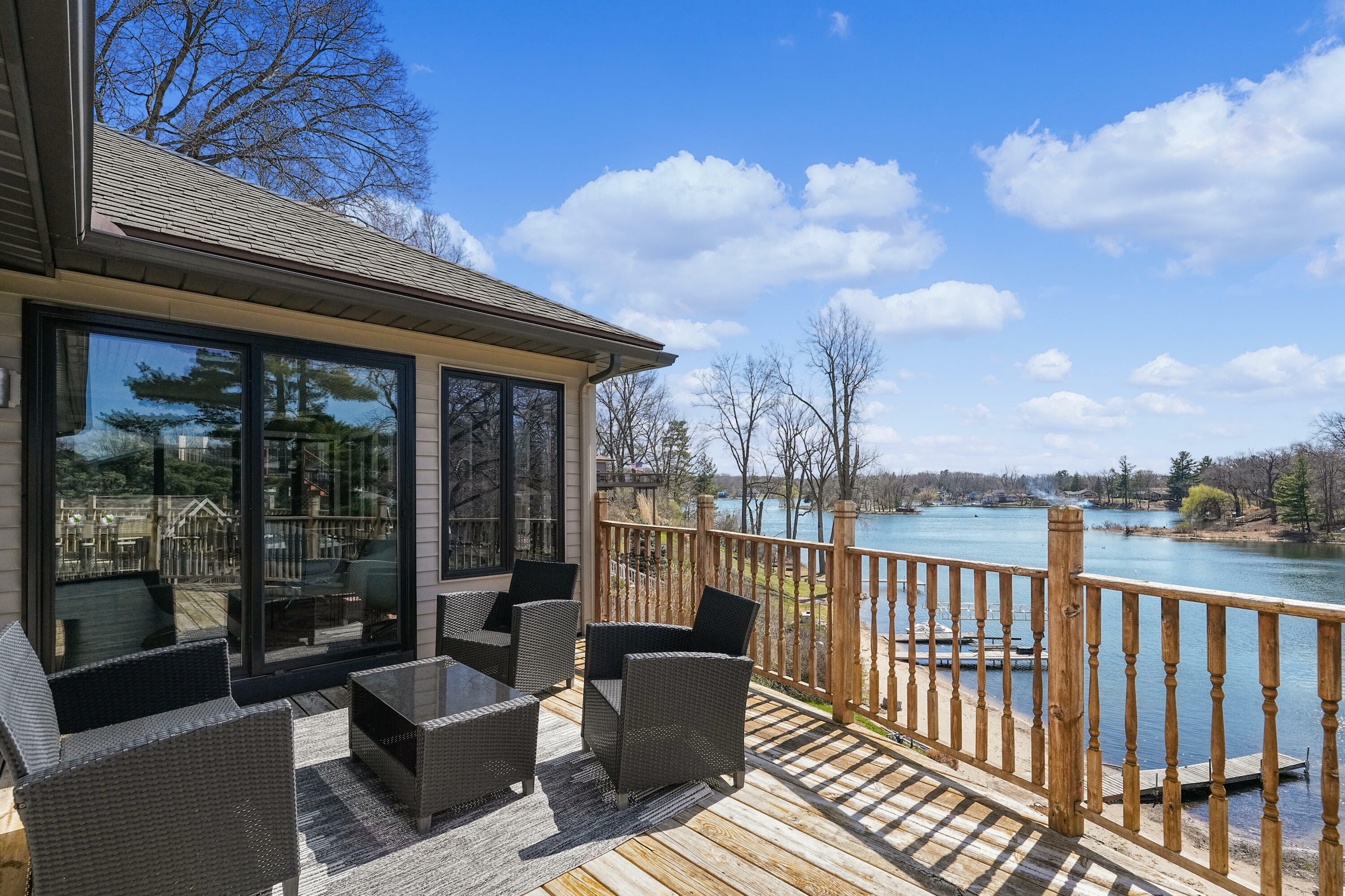 2370 Holtman Drive NE  Grand Rapids MI 49525 photo