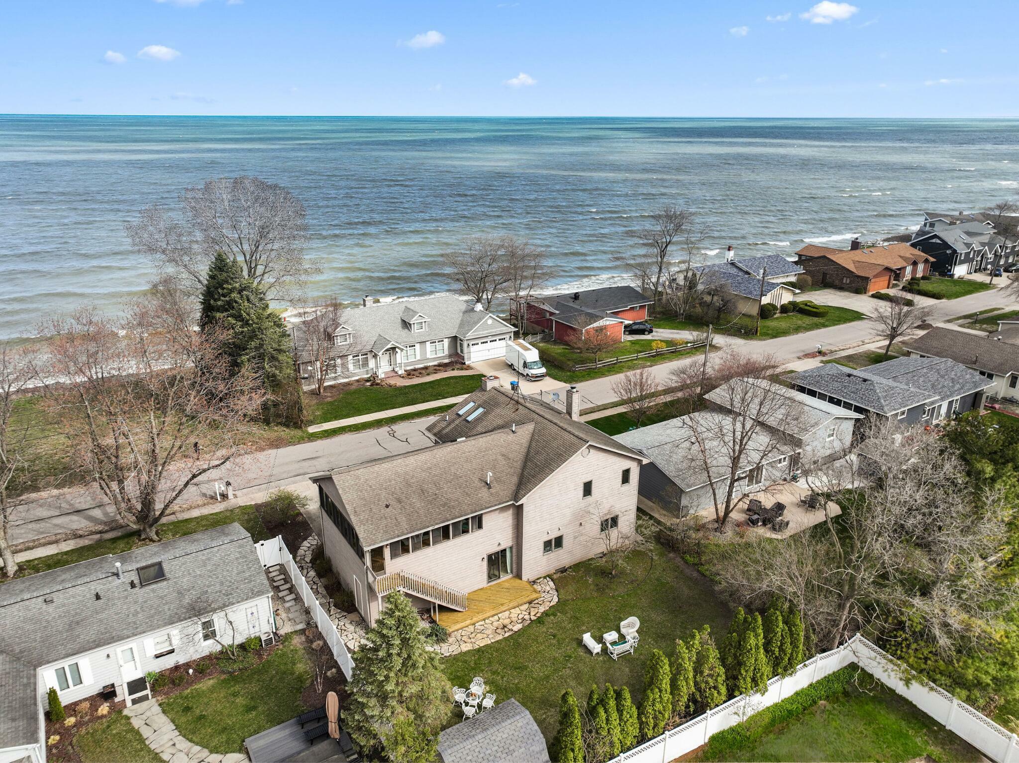 Property Photo: 1321 Shore Drive MI 49117