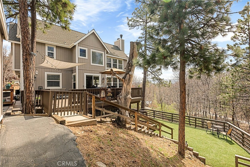 Property Photo: 28111 Grenoble Lane CA 92352