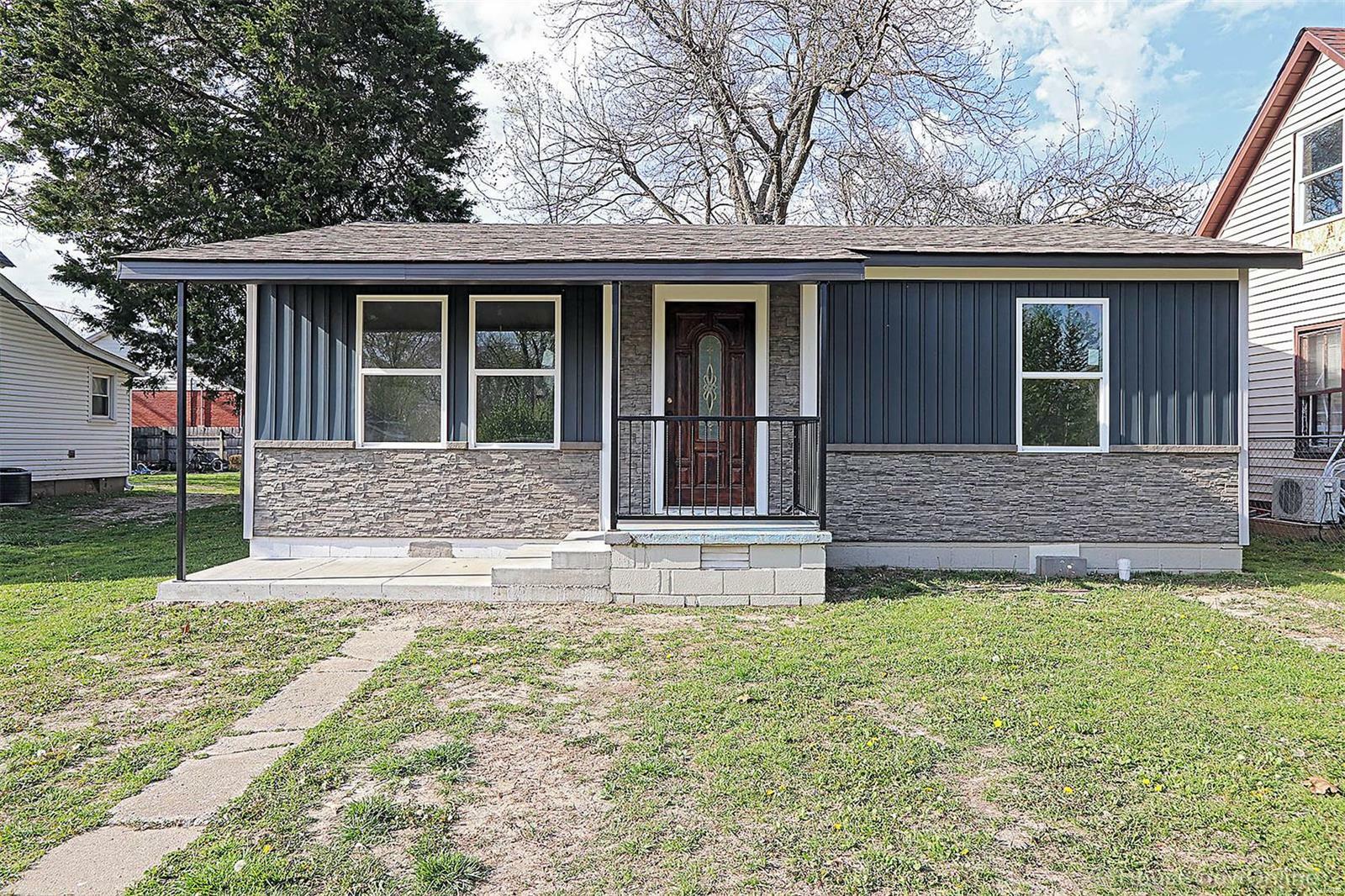 Property Photo: 804 McPheeters MO 63771