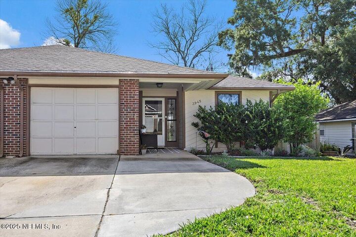 Property Photo:  3945 Hollows Drive  FL 32225 