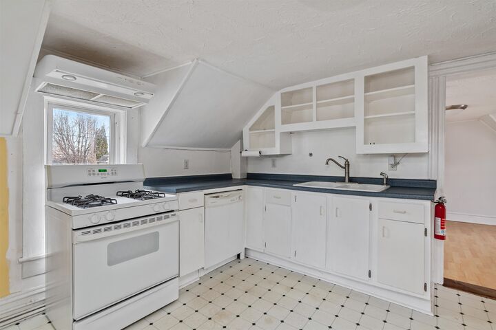 Property Photo: 35 Convent Square VT 05401