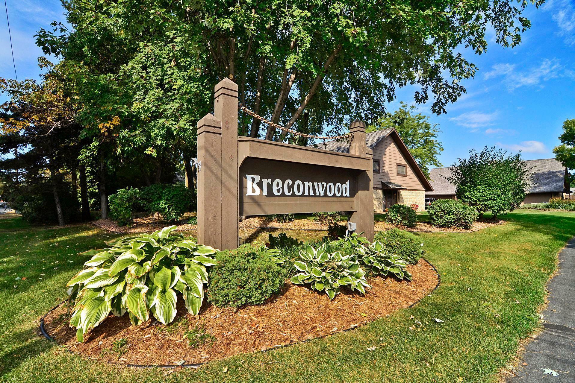 17711 Breconwood Road  Minnetonka MN 55391 photo