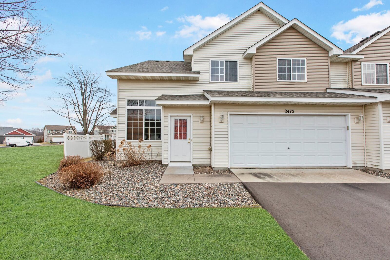 Property Photo: 2475 Yellowstone Drive MN 55033