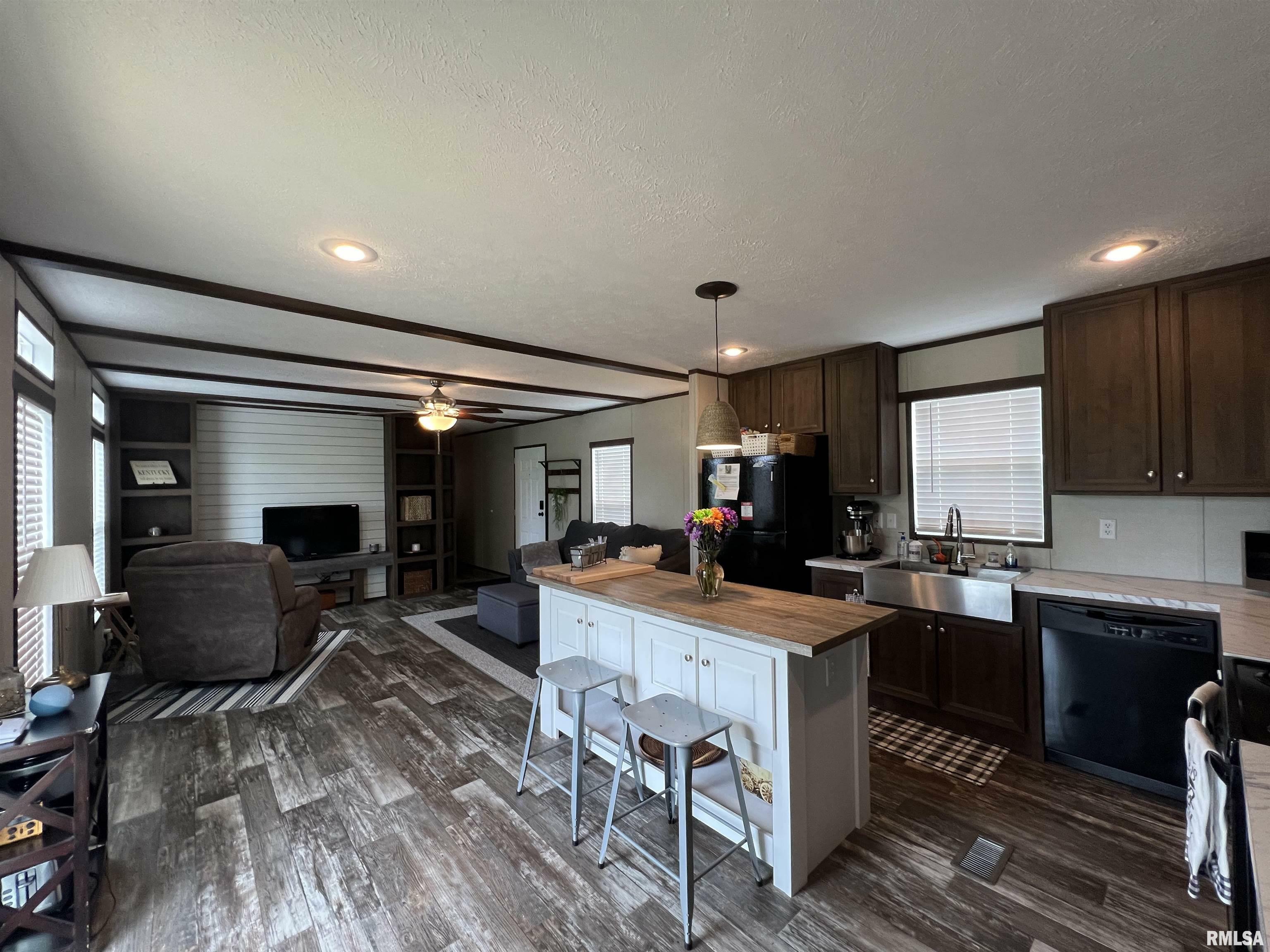 Property Photo: 145 Cherokee Drive IL 62939
