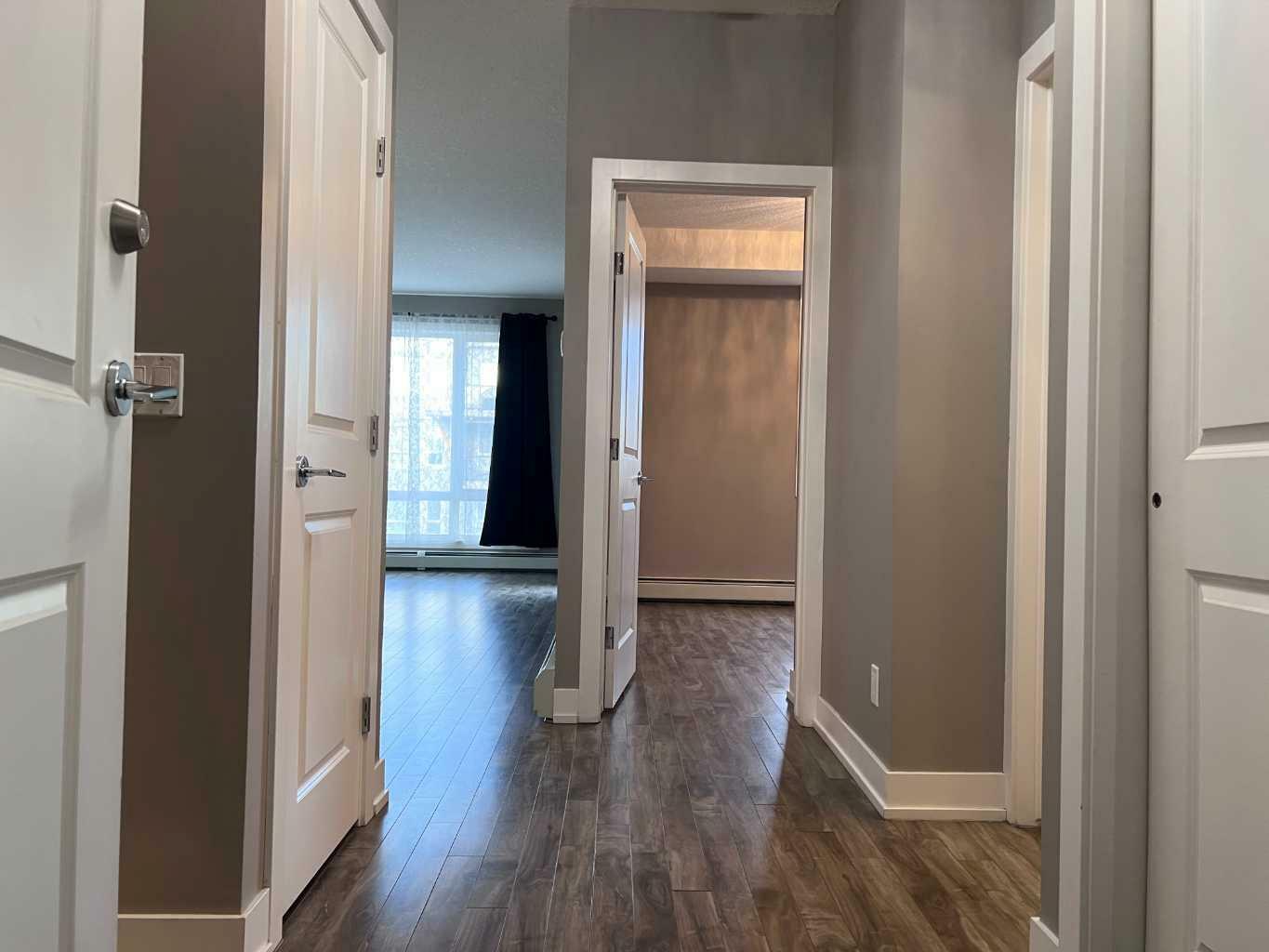 Property Photo: 611 Edmonton Trail NE 303 AB T2E 3J3