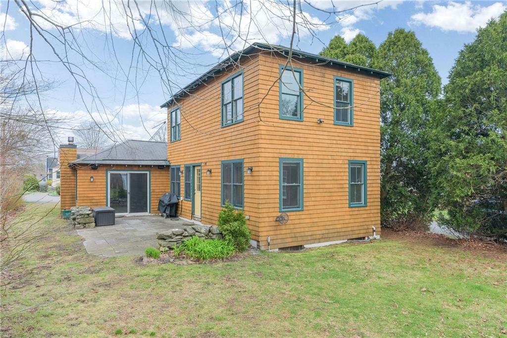 Property Photo:  61 Howland Avenue  RI 02835 