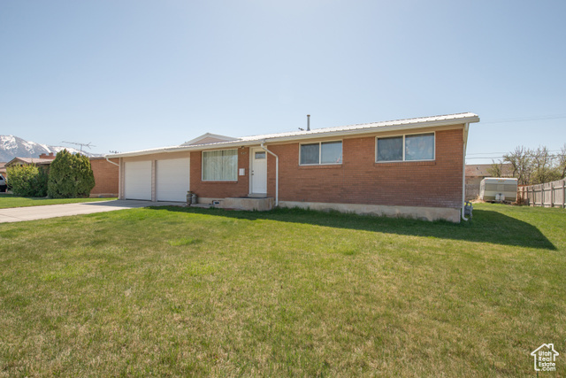 Property Photo: 141 W 500 S UT 84337