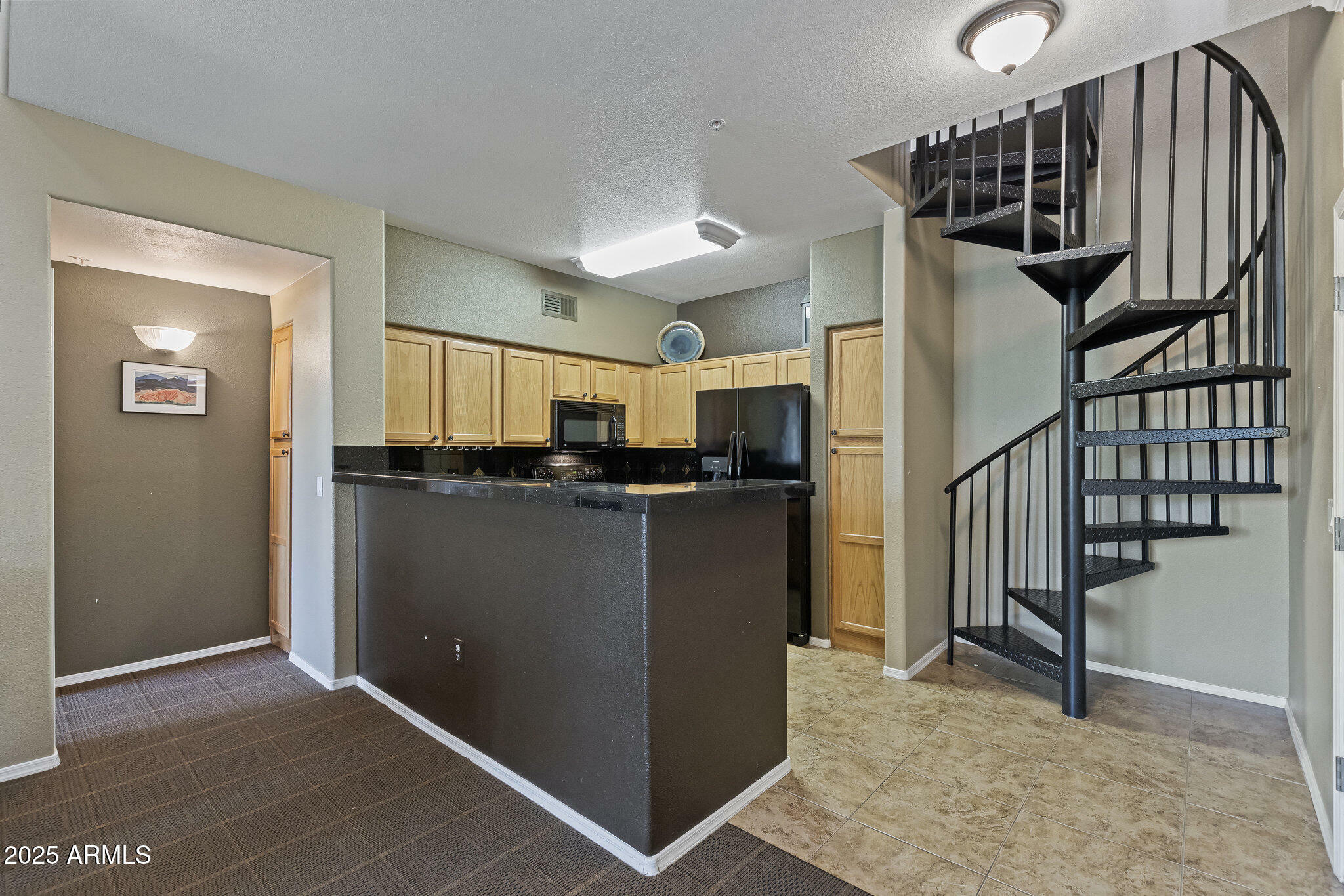 Property Photo: 20100 N 78th Place 2111 AZ 85255