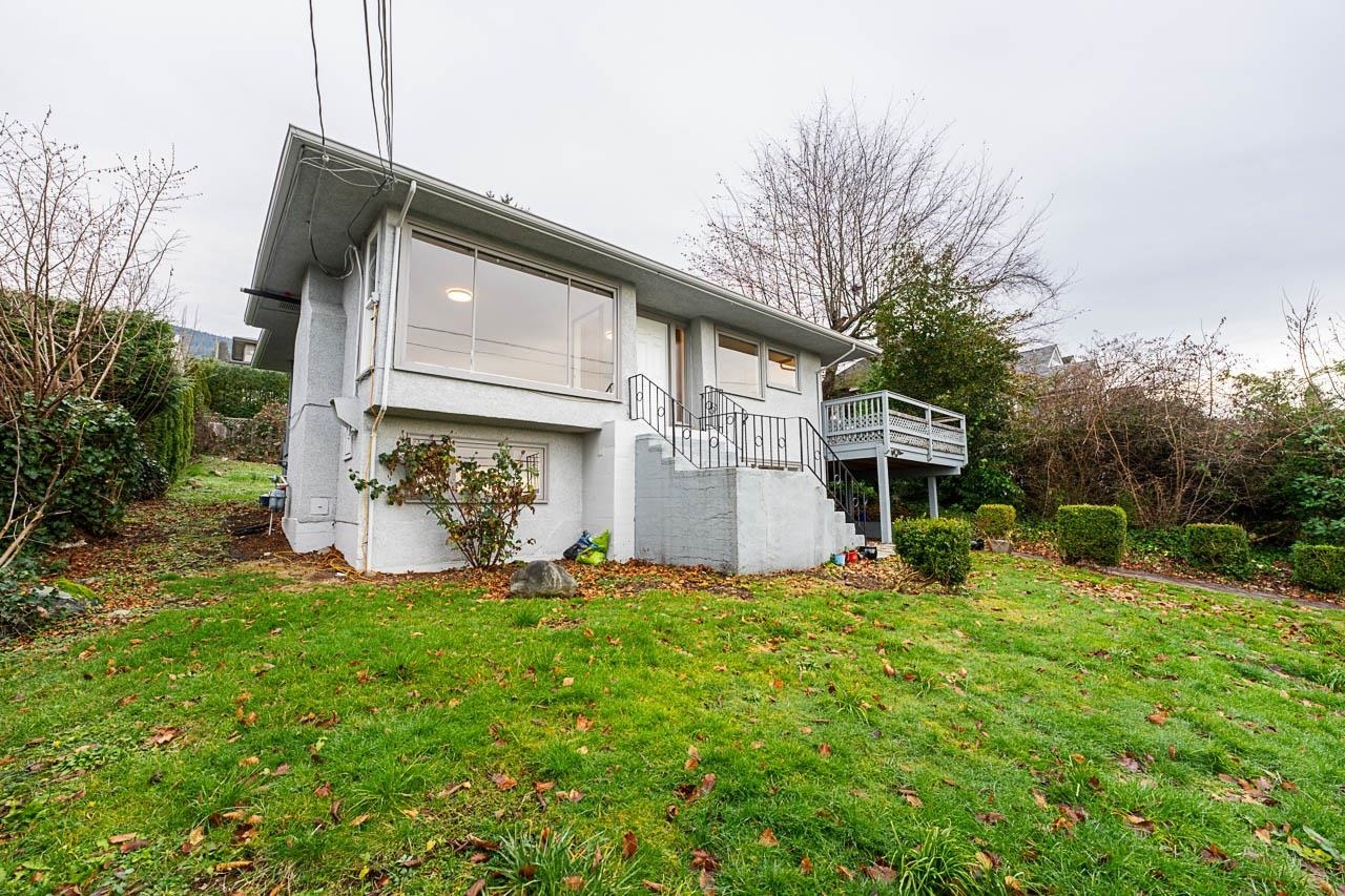 Property Photo: 2383 Mathers Avenue BC V7V 2H7