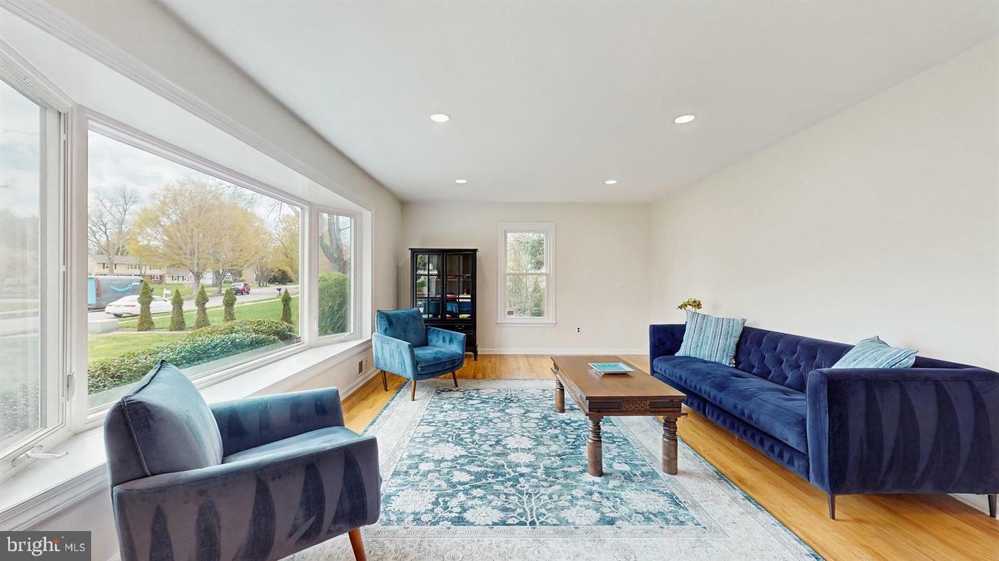 Property Photo: 11 Manor Ridge Drive NJ 08550