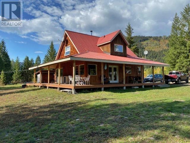 Property Photo: 2916 Barriere Lakes Road BC V0E 1E0