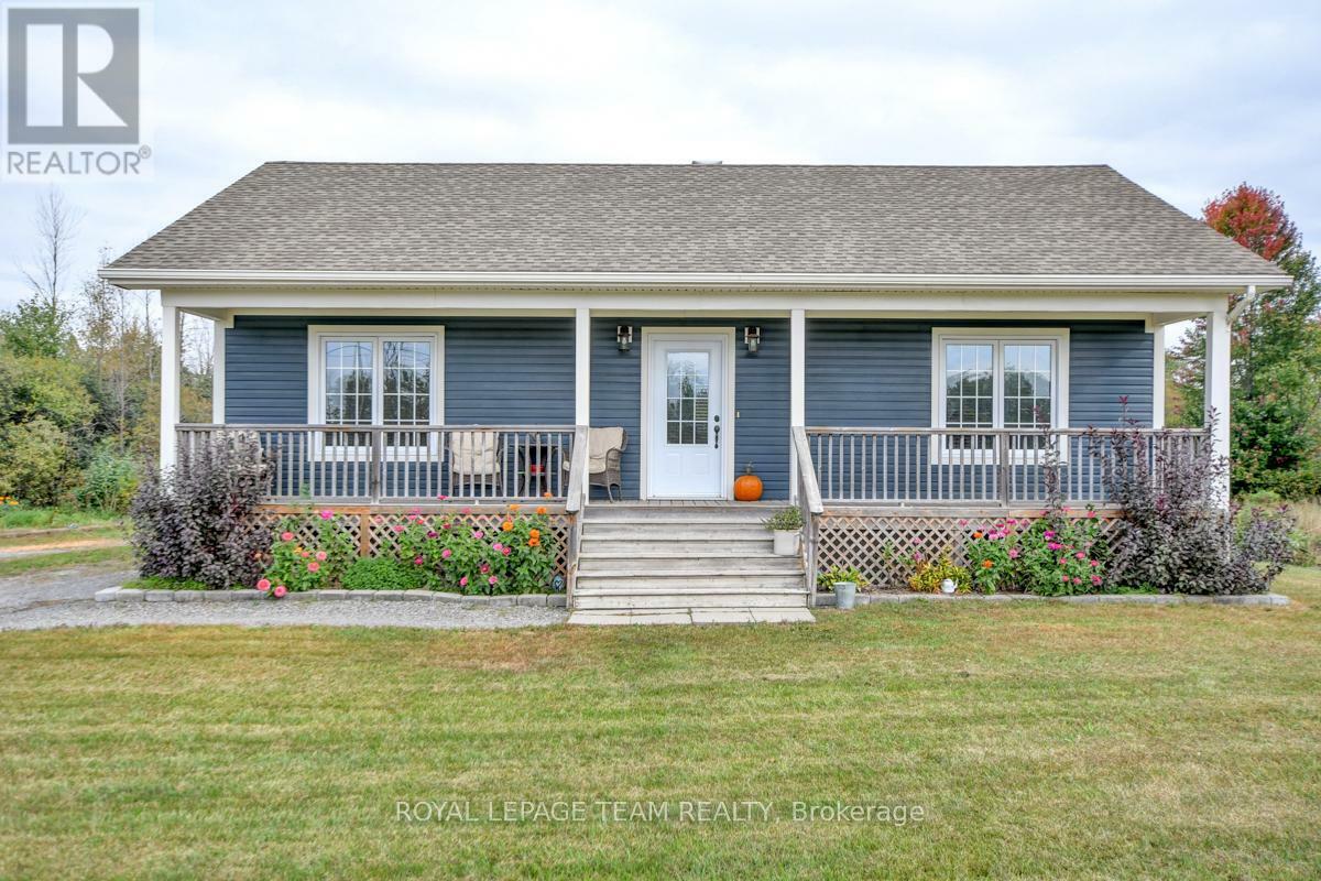 Property Photo: 831 Bolton Road ON K0G 1N0