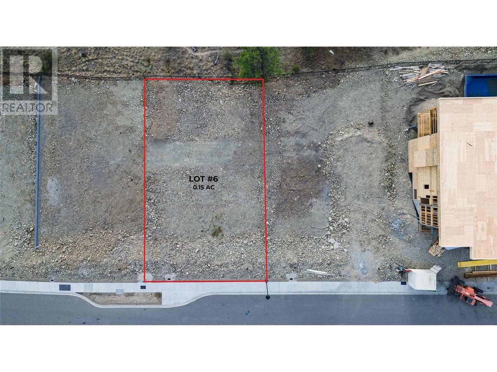 Photo de la propriété:  630 Kingswood Terrace  BC V1V 0J2 