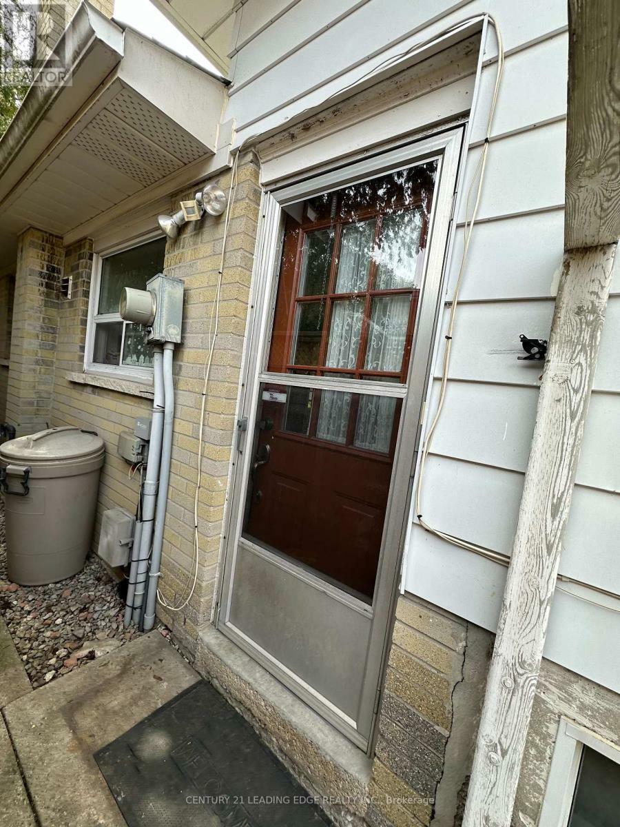 Property Photo: 69 Davisbrook Boulevard Bsmt ON M1T 2H6