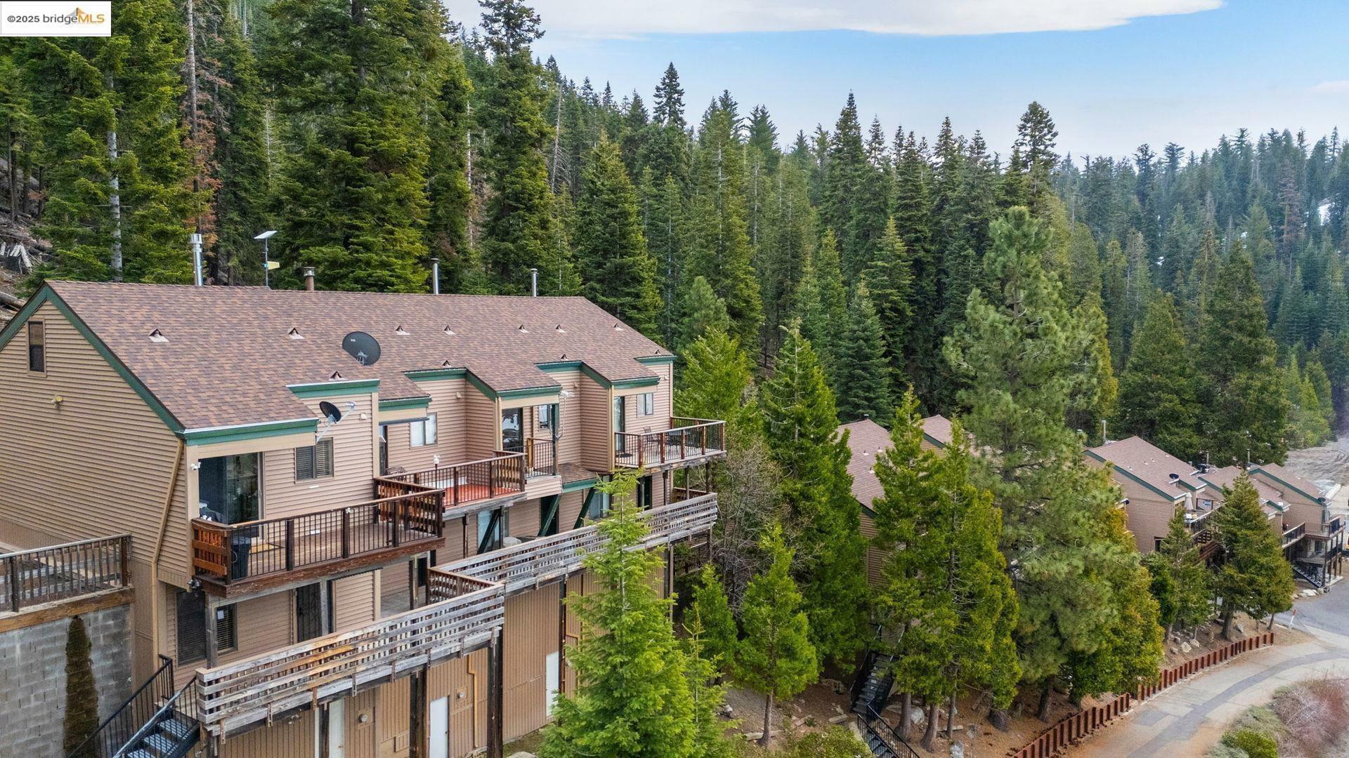 33781 Upper Leland Rd # A  Pinecrest CA 95364 photo
