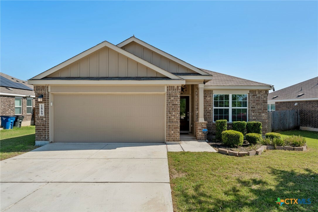 Property Photo: 1869 Abigail Lane TX 78130
