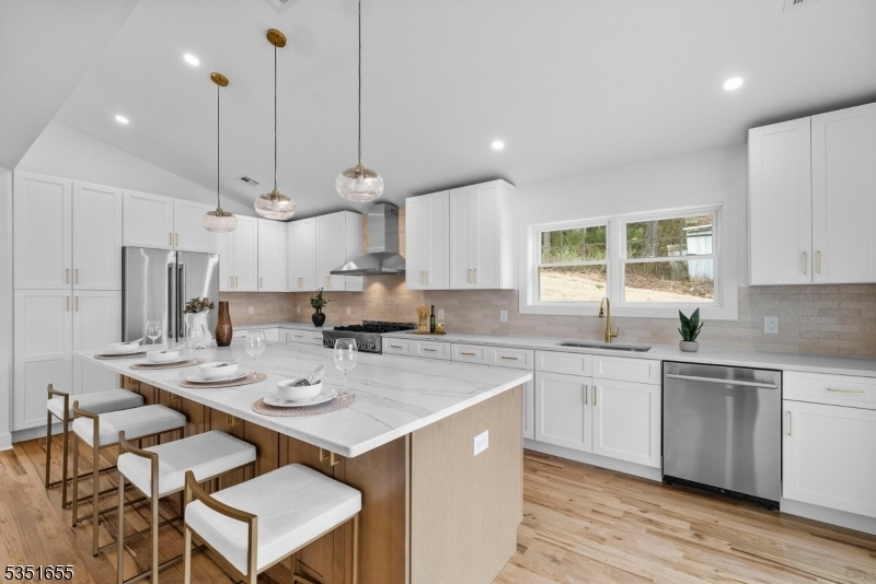Property Photo: 366 Sussex Ave NJ 07960