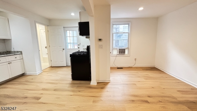 Property Photo: 10 N Passaic Ave 1 NJ 07928