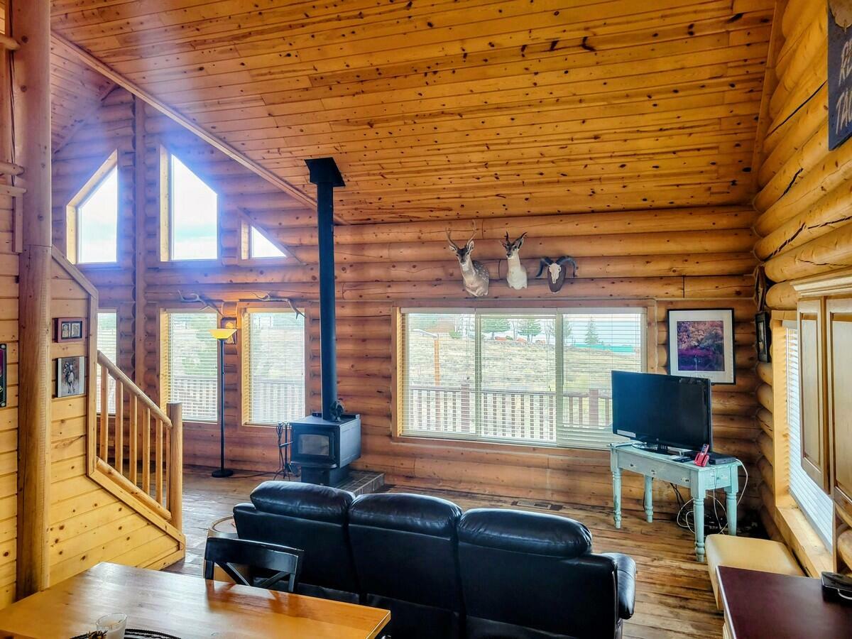 Property Photo: 500 E Fishermans Ln UT 84759