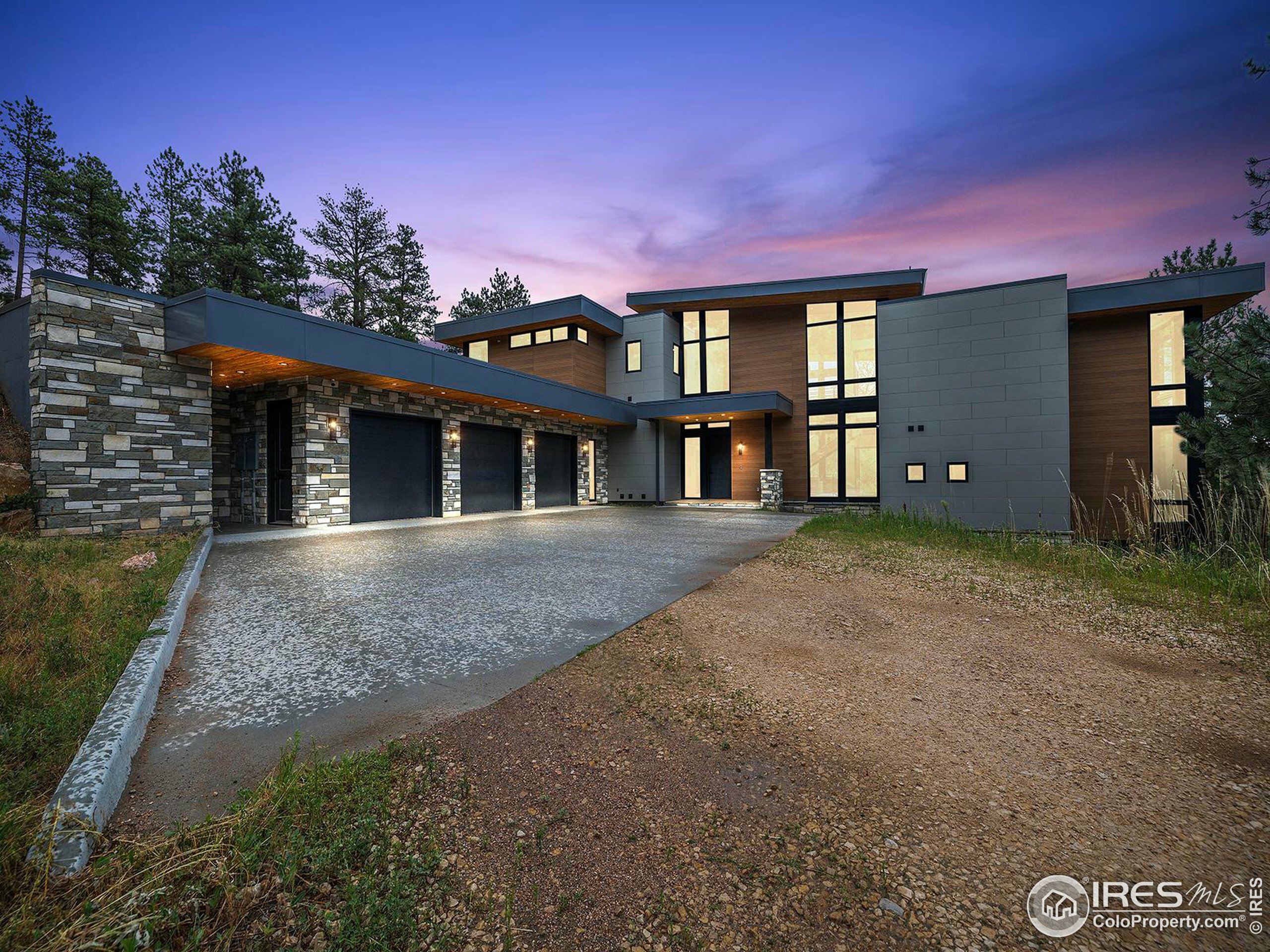 Property Photo: 16132 Steller Ridge Rd CO 80538