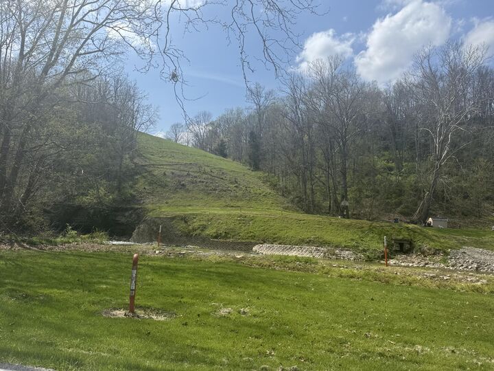 Property Photo:  2321 Tates Creek Road  KY 40475 