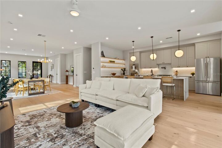 Property Photo: 22 W Hazel Street FL 32804