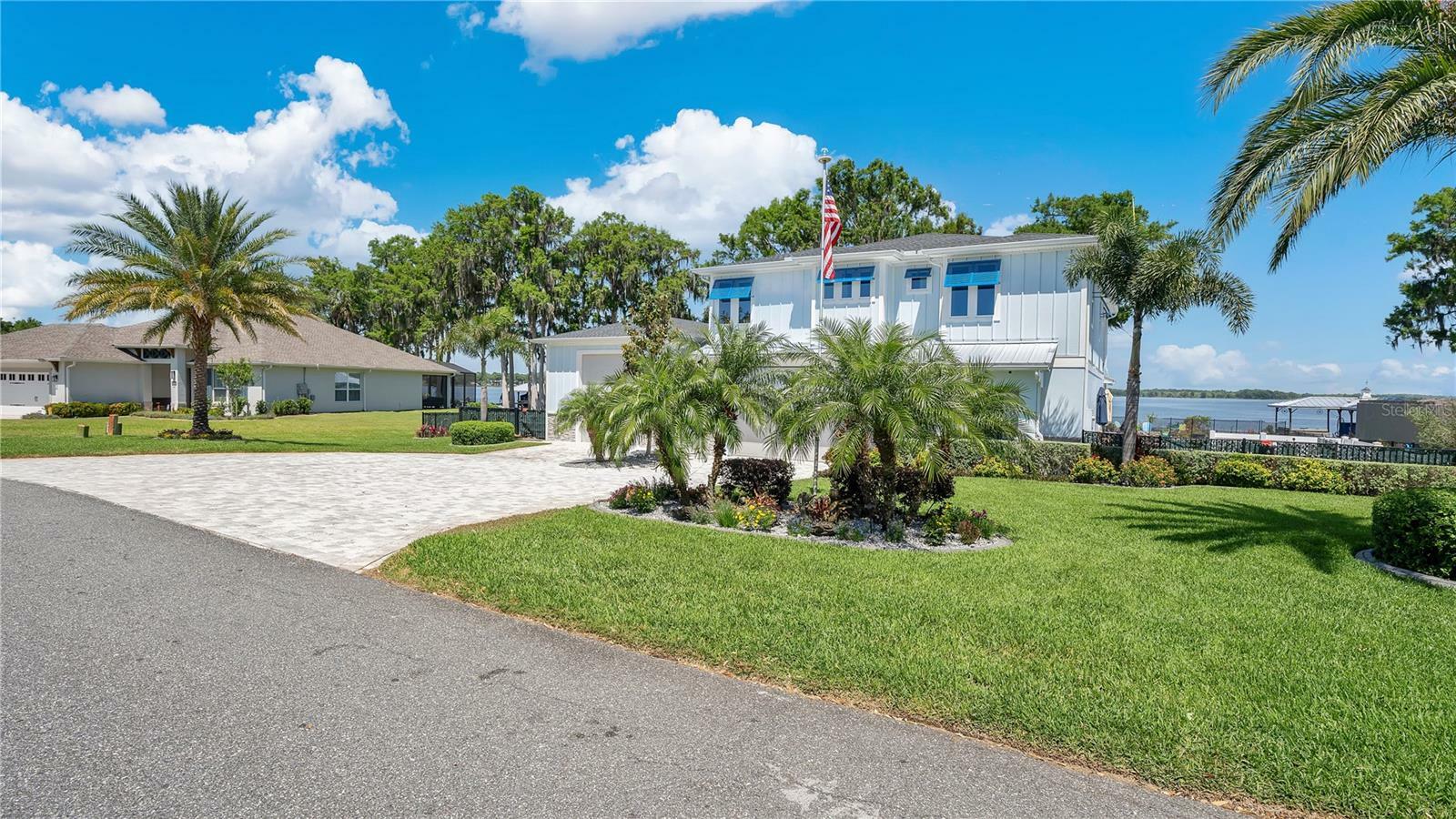 Property Photo: 26516 Savage Circle FL 34737