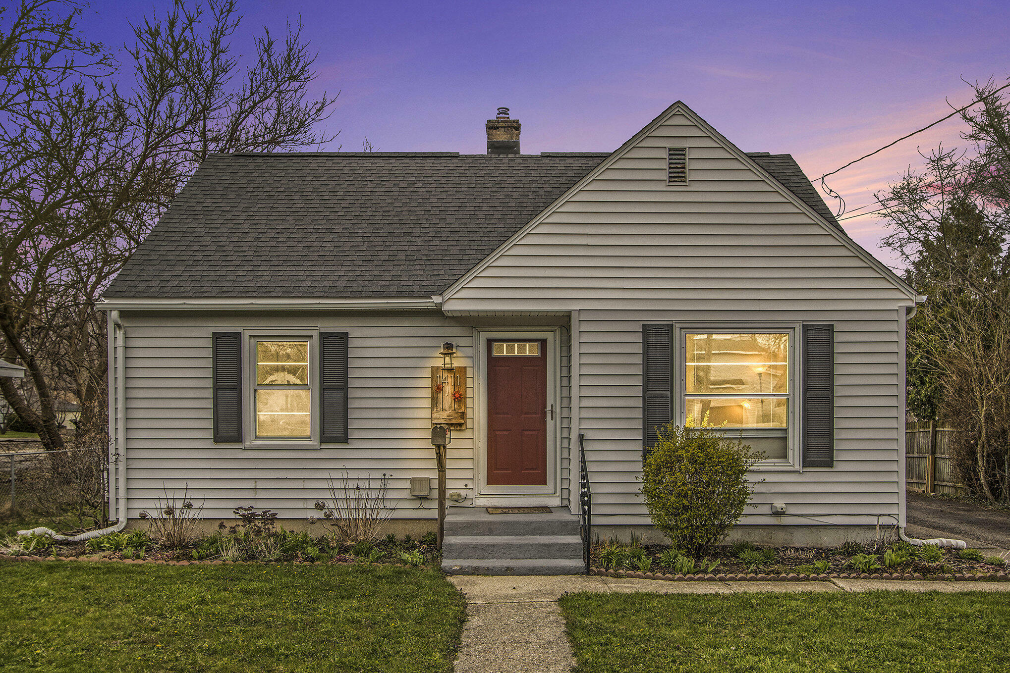 Property Photo: 1411 Royce Avenue MI 49001