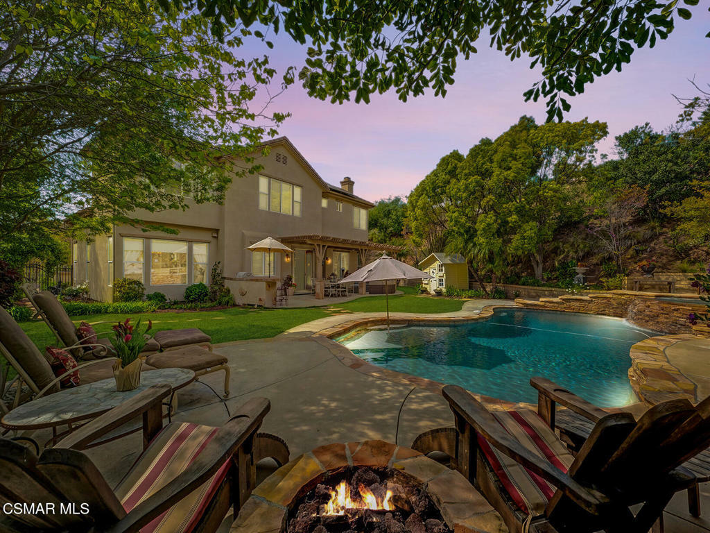 Property Photo:  331 Briar Bluff Circle  CA 91360 