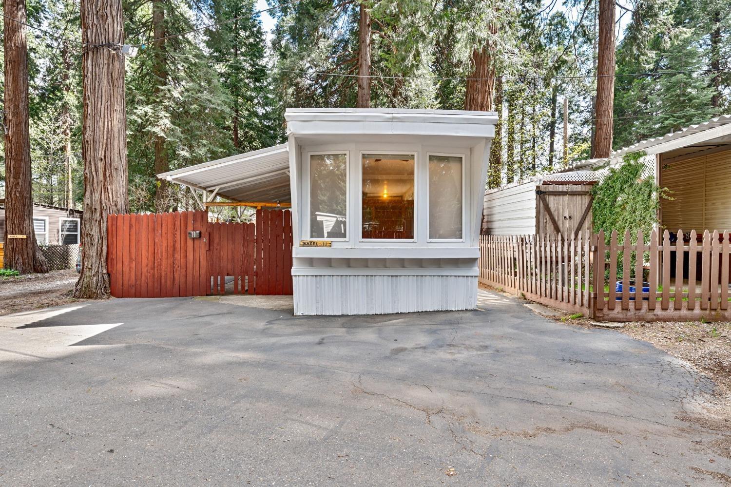 Property Photo: 11 Wheel Street CA 95726