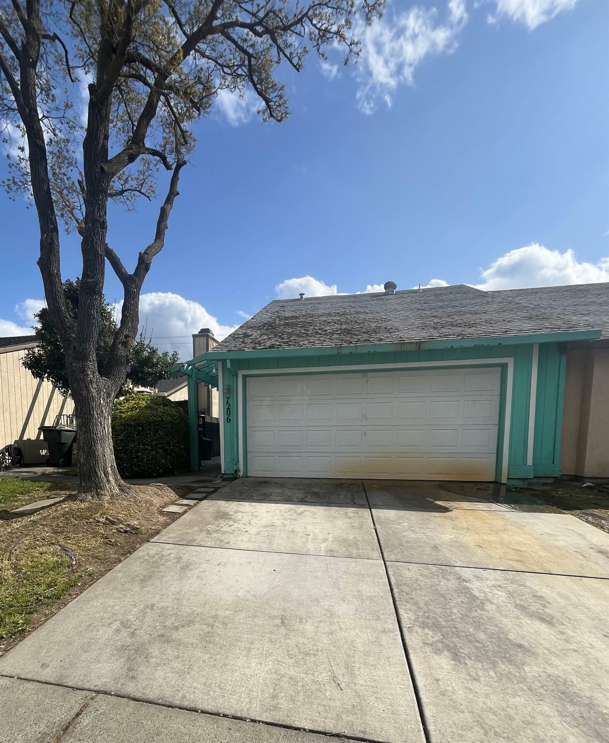 7206 Willowwest Court  Sacramento CA 95828 photo