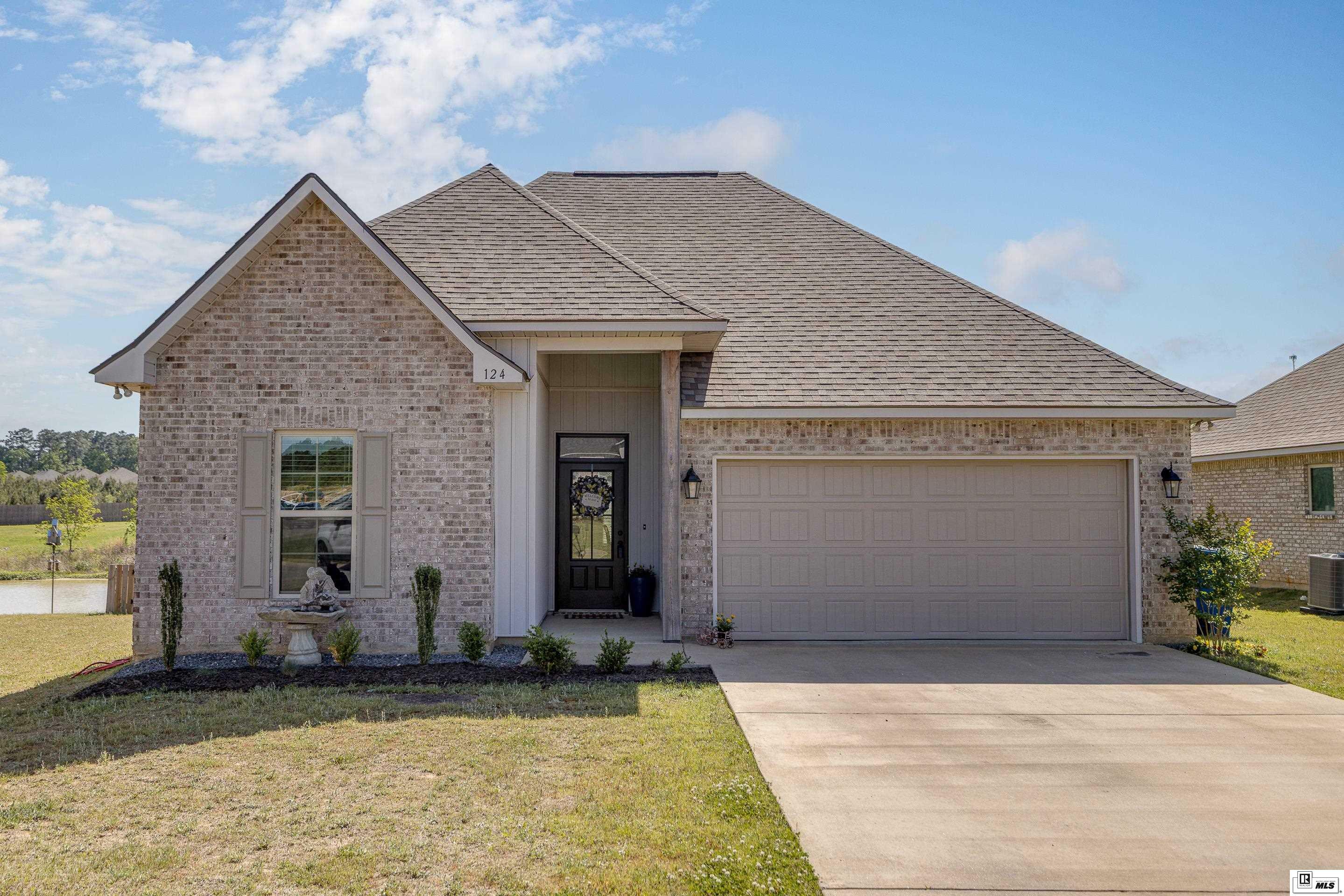 Property Photo: 124 Pine Lake Road LA 71225