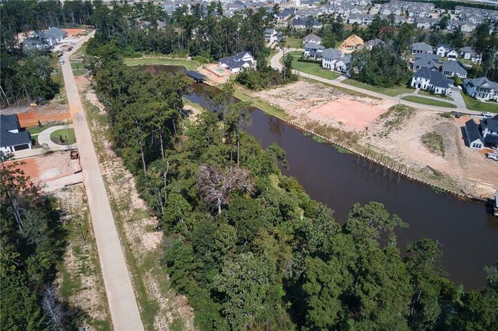 Property Photo:  1391 River Club Drive  LA 70433 