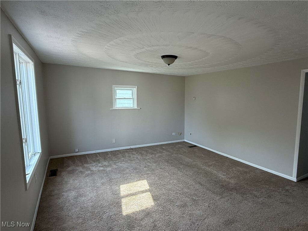 Property Photo: 950 Harrison Avenue OH 44314