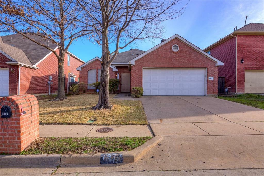 Property Photo: 7977 Glenway Drive TX 75249
